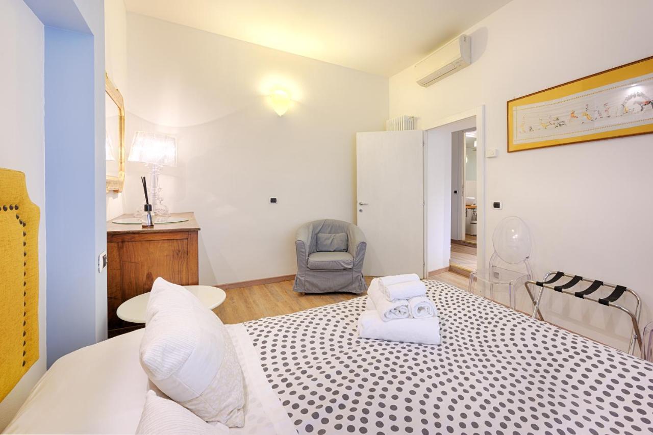 Apartamento Palazzo Lenzi Siena Exterior foto